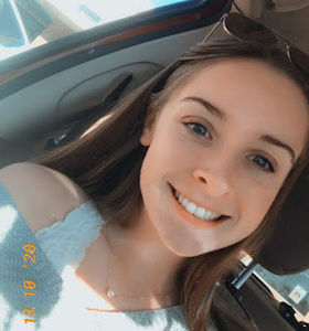 Meet your Posher, Ashlyn